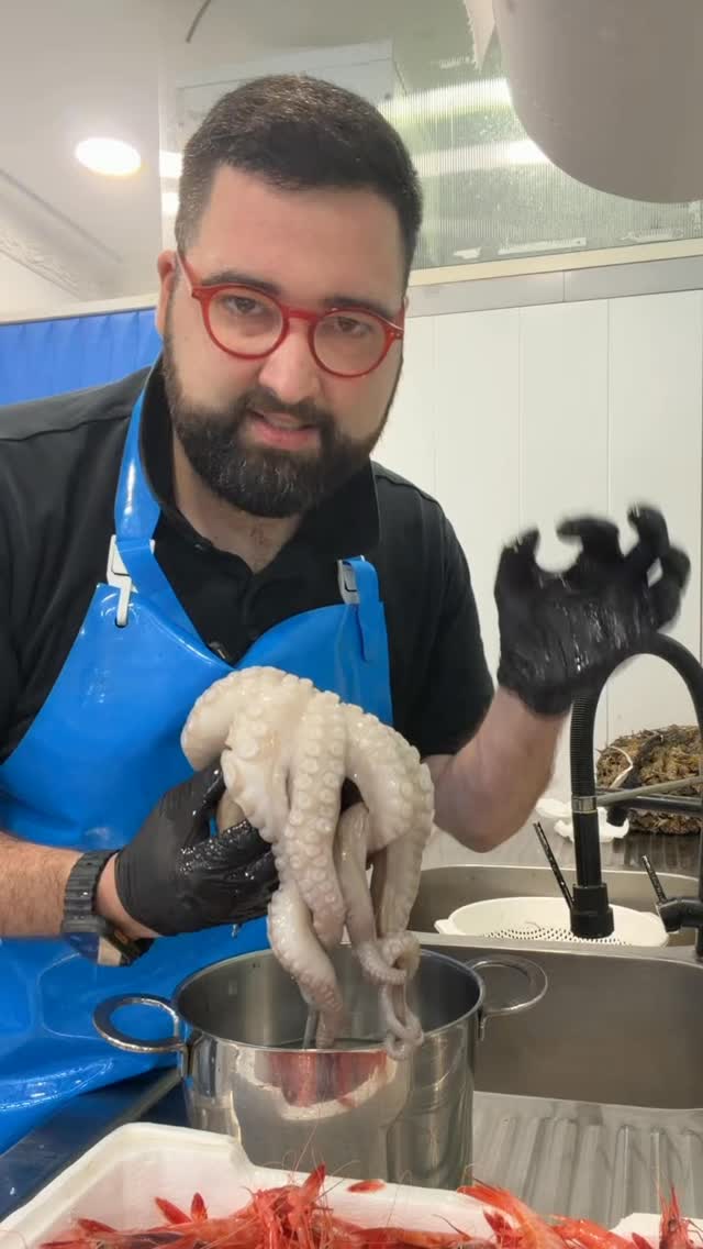 Come cucinare il polpo (How to cook octopus)