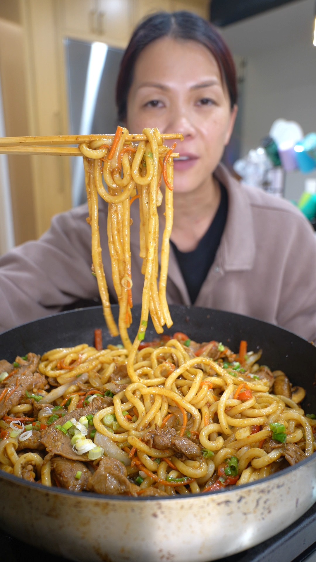 Udon Noodle Stir Fry Beef