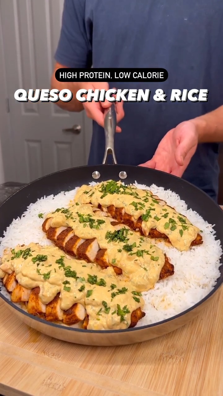 Queso Chicken & Rice