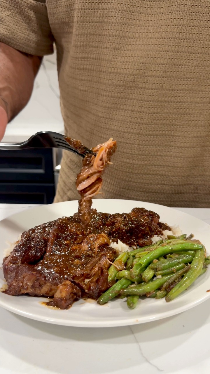 Smothered Pork Steak and Gravy