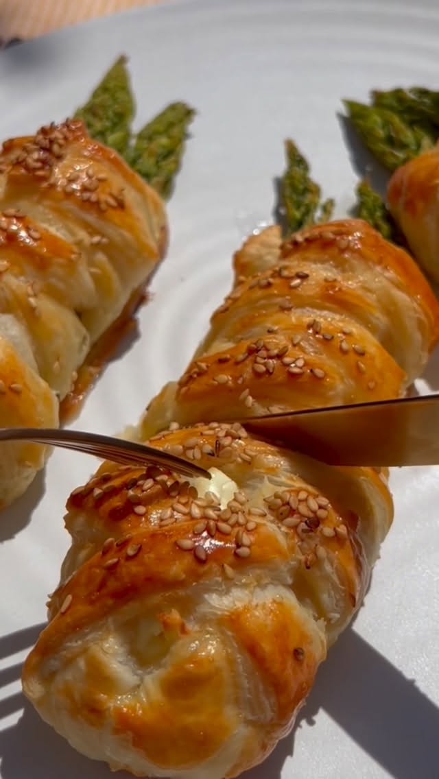 Spargel Feta Blätterteigtaschen