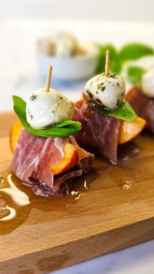 Peach Prosciutto Bites with Mozzarella and Basil