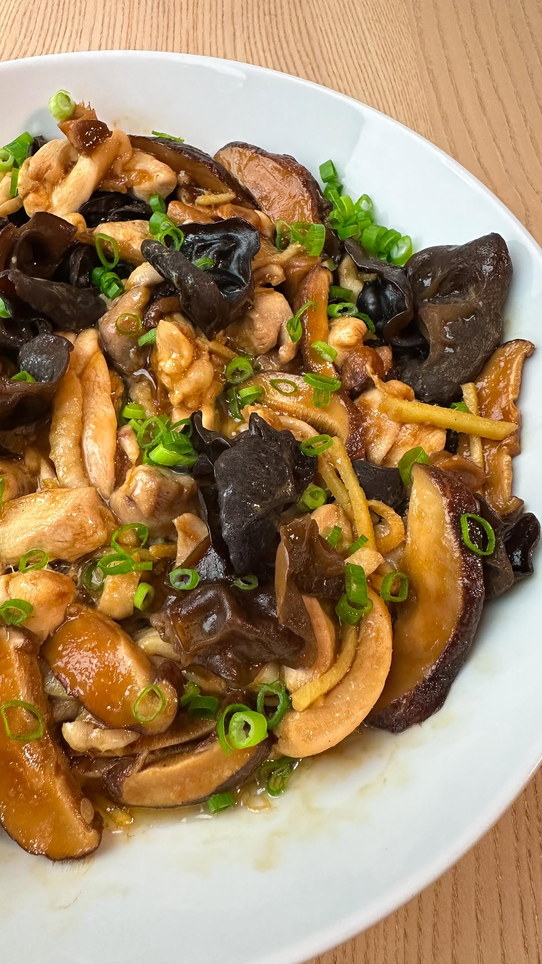 Steamed Chicken with Mushrooms