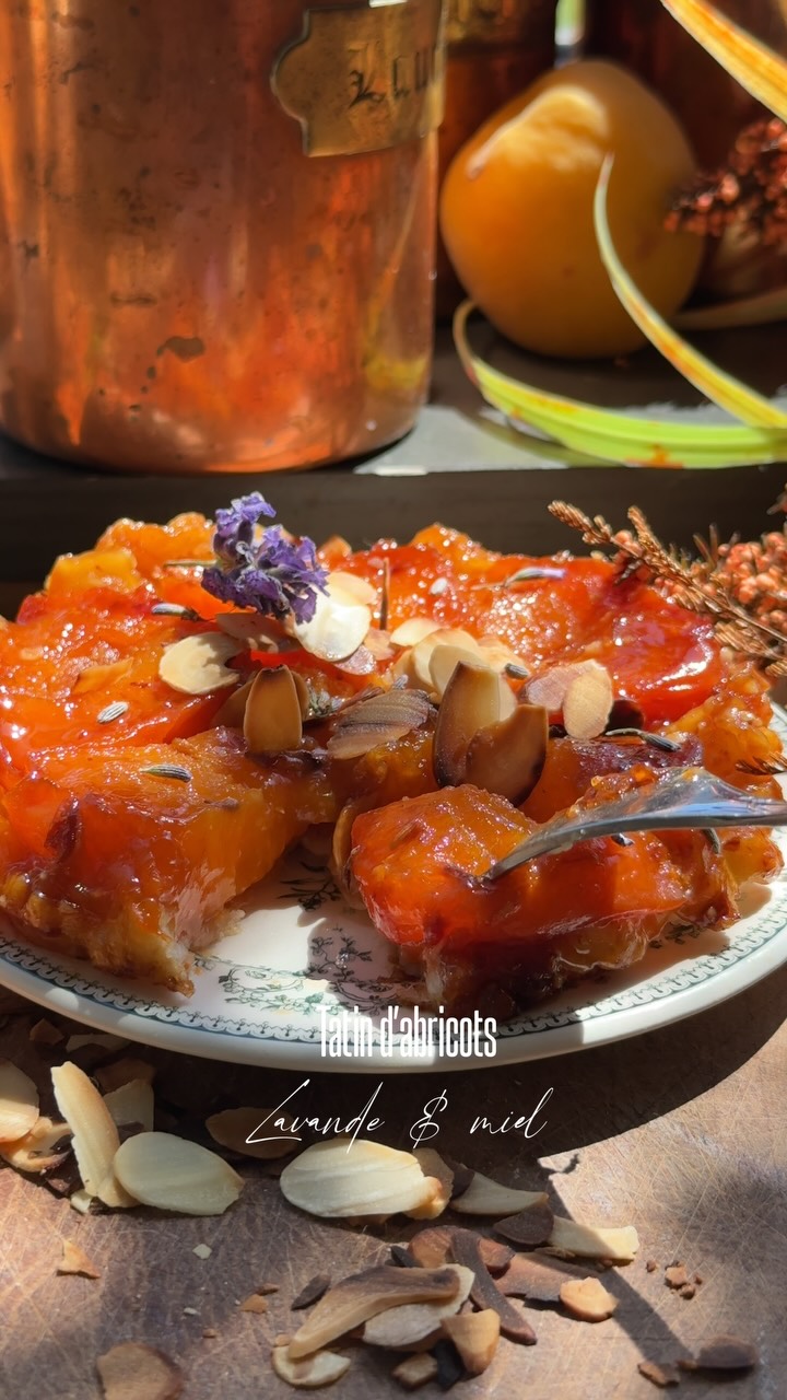 Tatin d’abricots lavande & miel