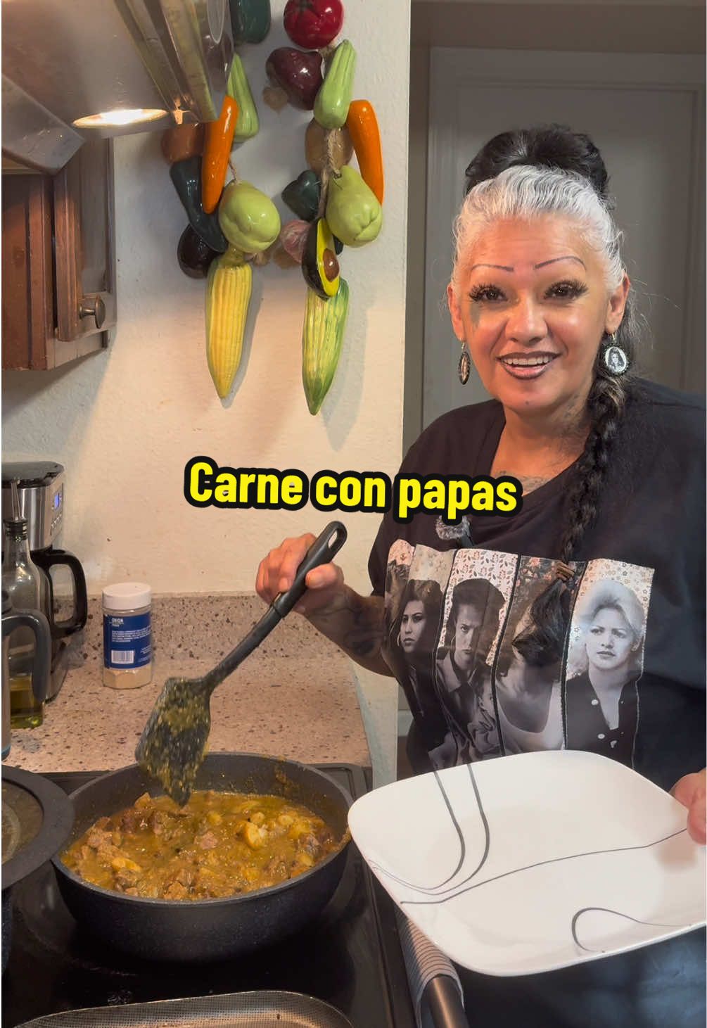 Carne con Papas en Salsa Verde