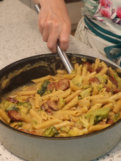 One Pan Smoked Sausage Broccoli & Cheddar Pasta