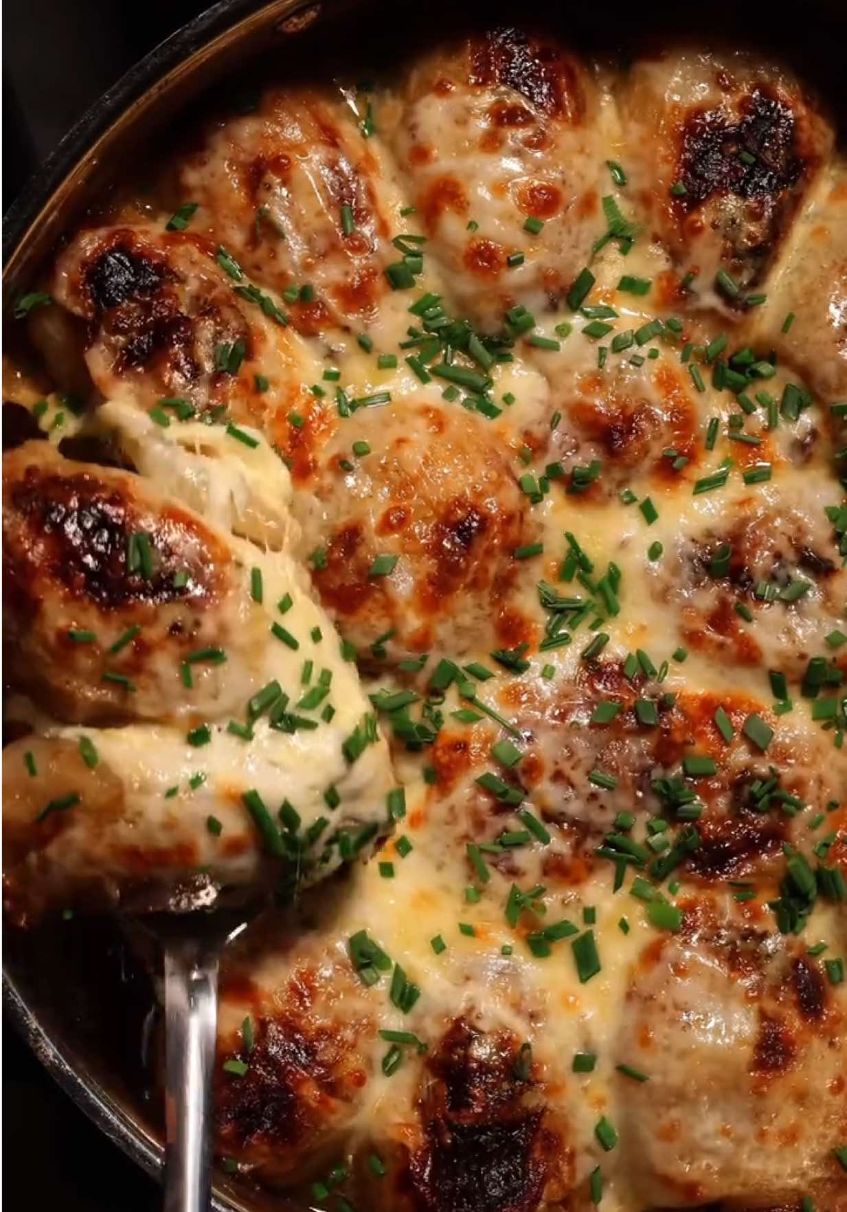 Philly Cheesesteak Stuffed Onions
