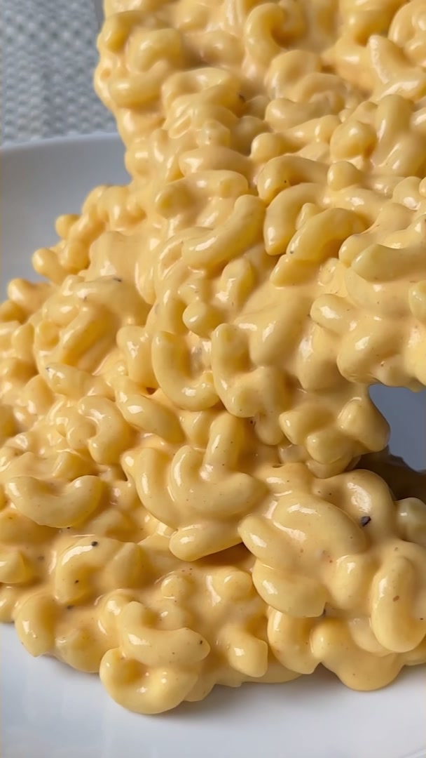 Velvety Stovetop Mac & Cheese